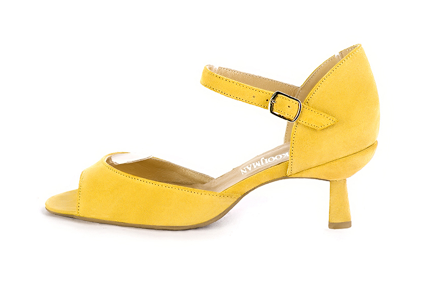 French elegance and refinement for these yellow closed back dress sandals, with an instep strap, 
                available in many subtle leather and colour combinations. Practical and elegant, this pretty sandal will be perfect for any occasion.
To be adapted to your needs and desires.  
                Matching clutches for parties, ceremonies and weddings.   
                You can customize these sandals to perfectly match your tastes or needs, and have a unique model.  
                Choice of leathers, colours, knots and heels. 
                Wide range of materials and shades carefully chosen.  
                Rich collection of flat, low, mid and high heels.  
                Small and large shoe sizes - Florence KOOIJMAN